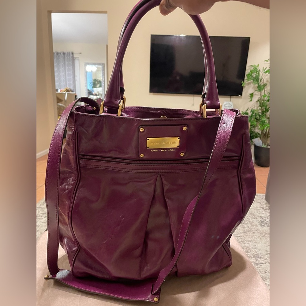 Marc Jacobs hobo bag